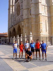 104-Grupo en Catedral Leon